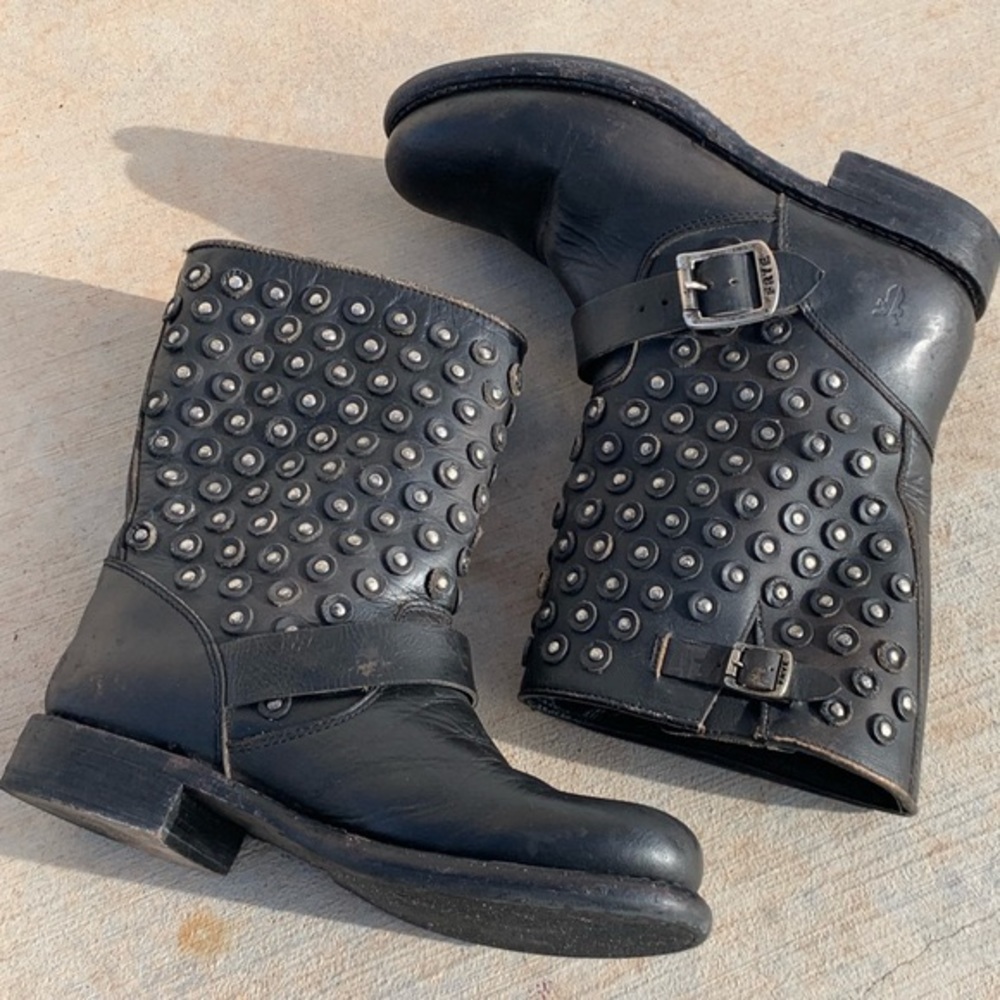 Frye Veronica Disc booties - black